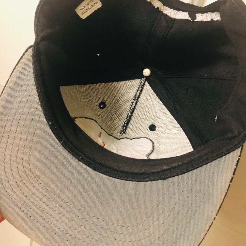 Super RAD - NOOK Vampire Teeth Snap back Cap - Picture 3 of 3